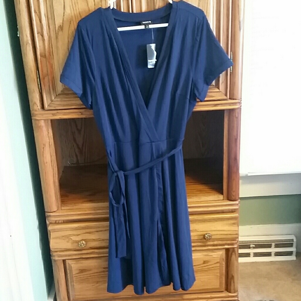 NWT Torrid 1 Navy Studio Wrap Dress